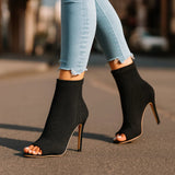 Elisa - Knit Heels
