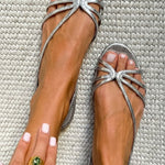 Camille – Eleganta gyllene sandaler – bild 2