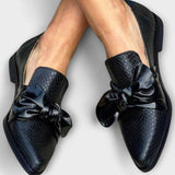 Kiri - Loafers with Decorative Bow