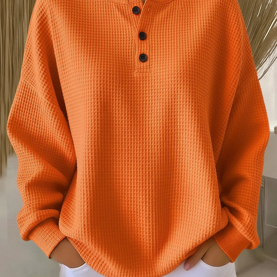 Miranda | Våffelstickad sweatshirt i henleymodell