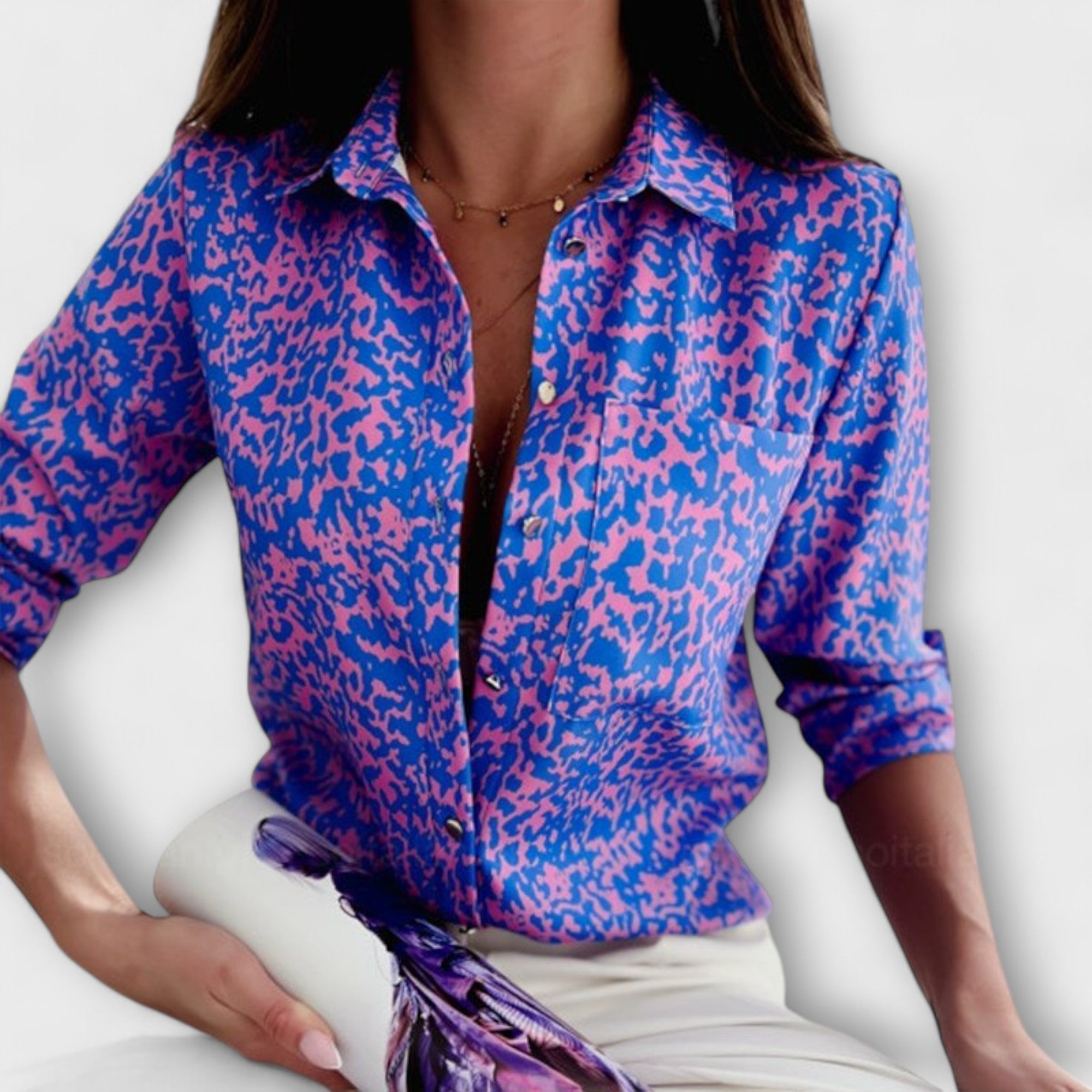 Romina - Blus med klassisk krage – bild 9